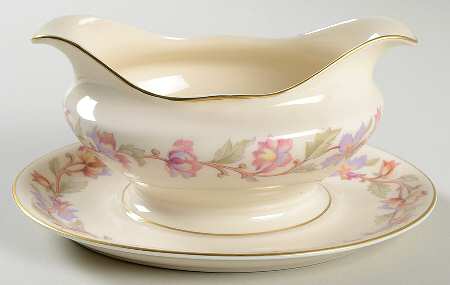 Fantasy Gravy Boat with Attached Underplate