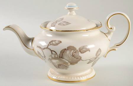 Gloria Teapot & Lid