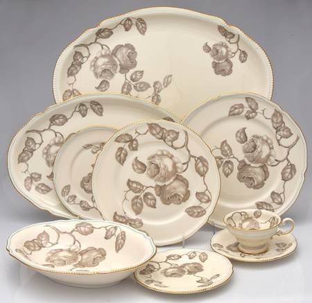 Gloria 51 Piece Estate Set
