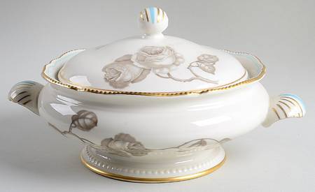 Gloria Round Covered Vegetable