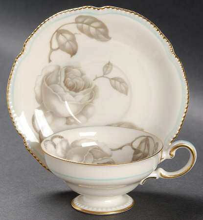 Gloria Footed Demitasse Cup & Saucer Set