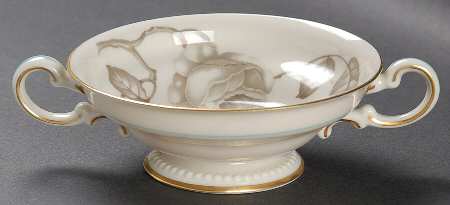 Gloria Footed Cream Soup Bowl