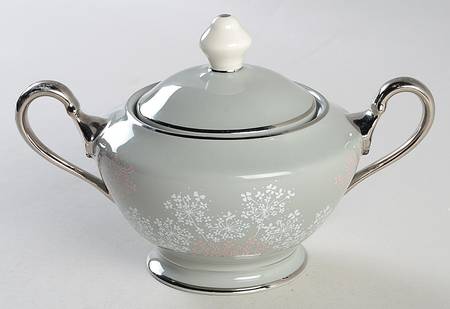 Lace Sugar Bowl & Lid