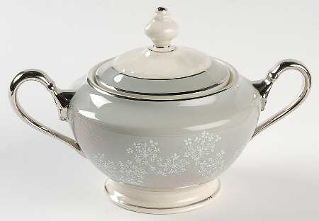 Lace Sugar Bowl & Lid