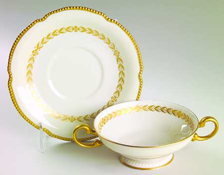 Laurel Footed Cream Soup Bowl & Saucer Set