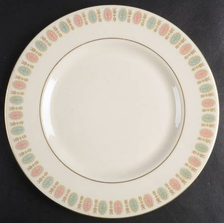 Lavalliere Salad Plate