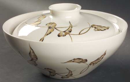 Lyana (Coupe Shape) Round Covered Vegetable