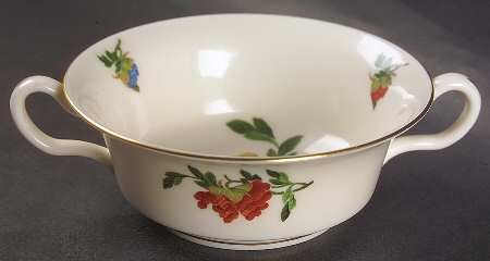 Ma Lin Footed Cream Soup Bowl