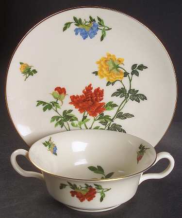 Ma Lin Footed Cream Soup Bowl & Saucer Set