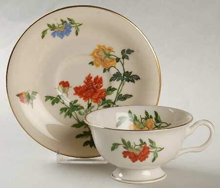 Ma Lin Footed Cup & Saucer Set