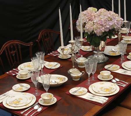 Mayfair 46 Piece Estate Set