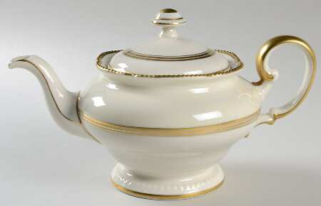 Royal Teapot & Lid