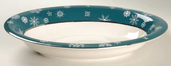 Snowflake 10" Oval Vegetable Bowl