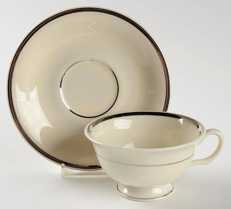 St. Regis Footed Cup & Saucer Set
