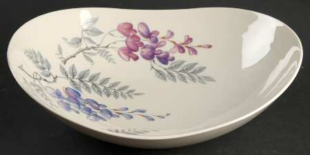 Wisteria 11" Oval Vegetable Bowl