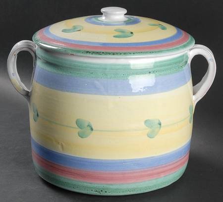 Carousel Bean Pot & Lid
