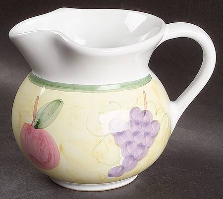 Frutta 16 Oz Pitcher