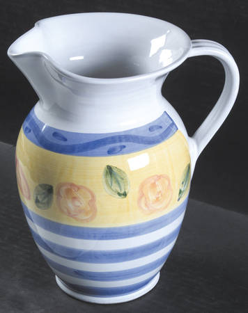 Sorrento 64 Oz Pitcher