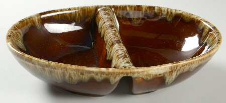 CAN38 10" Oval Divided Vegetable Bowl