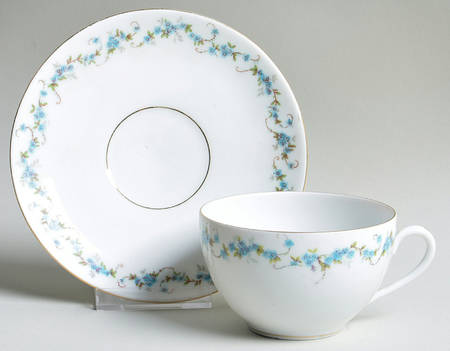 3248 (Scalloped) Flat Cup & Saucer Set