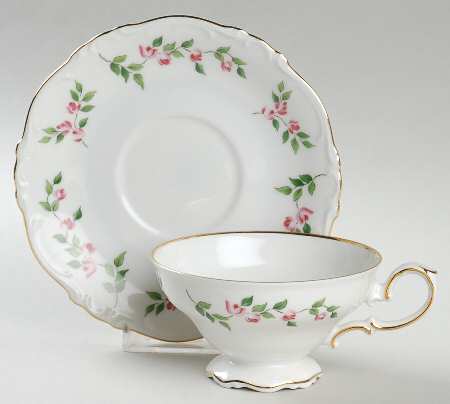 Juliette Footed Cup & Saucer Set