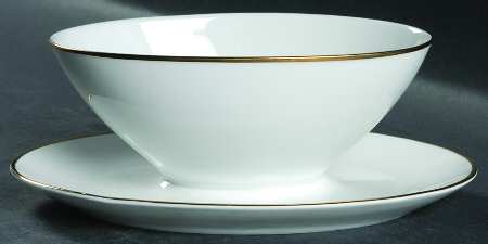 Monarch Gravy Boat with Attached Underplate