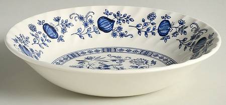 CCA2 9" Round Vegetable Bowl