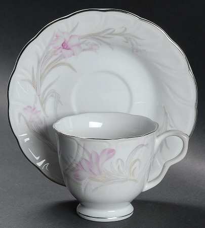 CCC5 Footed Cup & Saucer Set