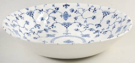 Finlandia (Swirl Rim, England) Coupe Soup Bowl