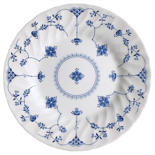 Finlandia (Swirl Rim, England) Salad Plate