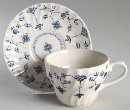 Finlandia (Swirl Rim, England) Breakfast Cup & Saucer Set