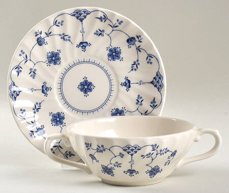 Finlandia (Swirl Rim, England) Flat Cream Soup Bowl & Saucer Set