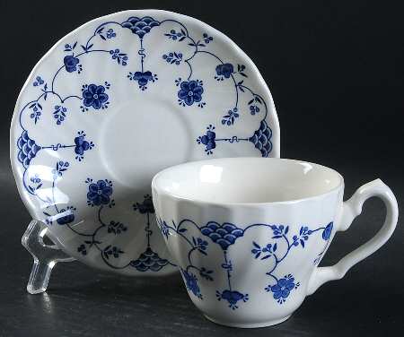 Finlandia (Swirl Rim, England) Flat Cup & Saucer Set
