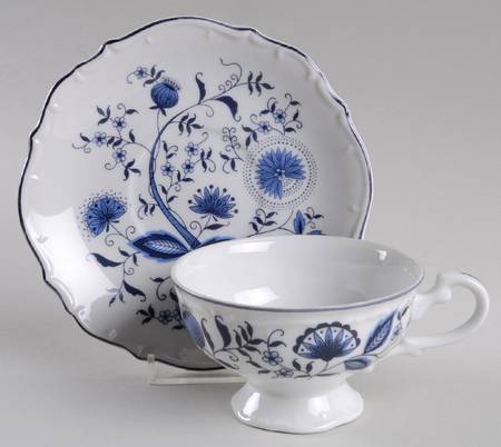 Blue Onion Footed Cup & Saucer Set