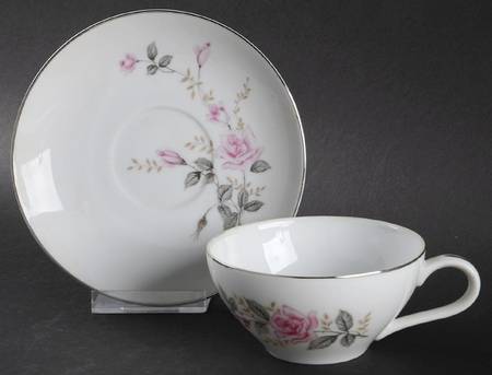 Rose Glow Flat Cup & Saucer Set