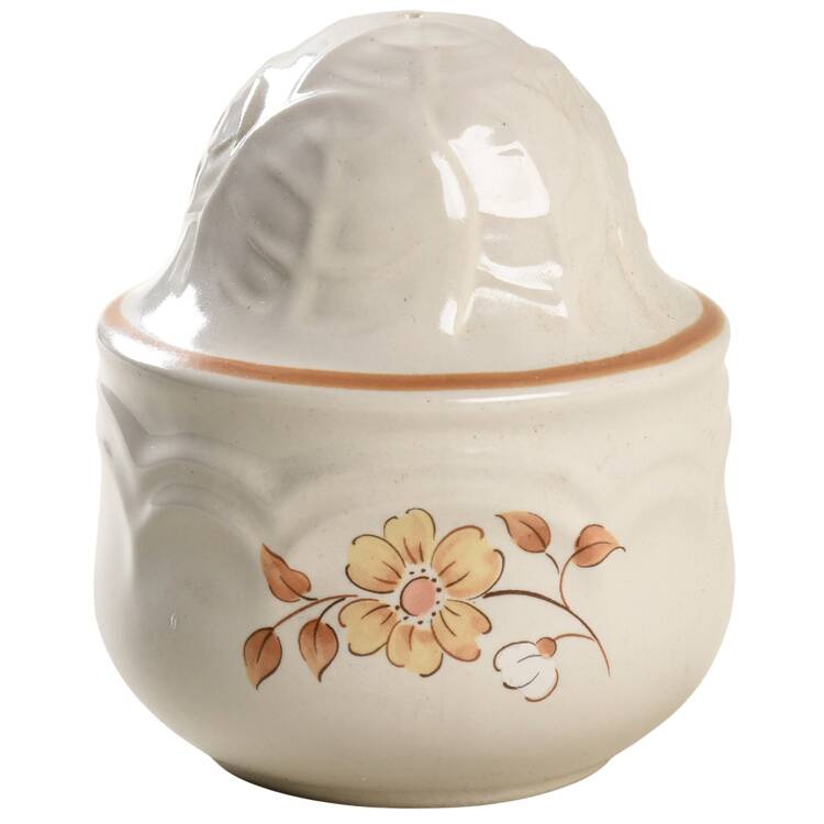 Burnet Salt Shaker