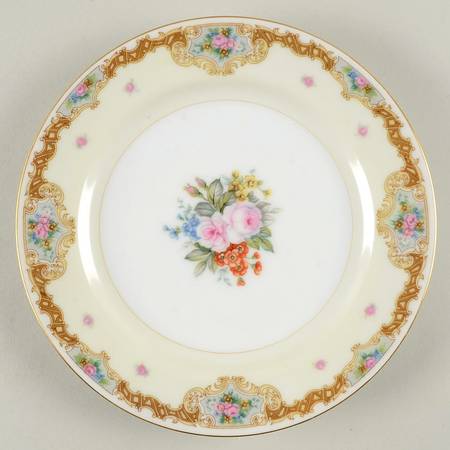 Regalia Salad Plate