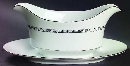 Marquis Gravy Boat with Attached Underplate