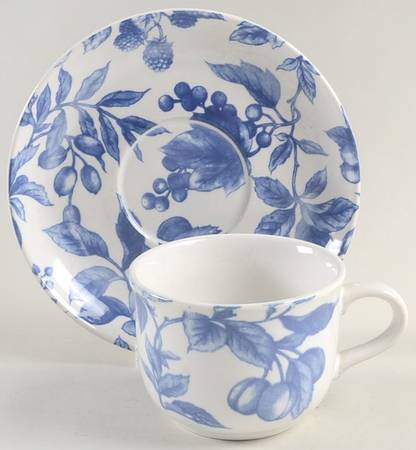 Blueberry Hill (Large Design) Flat Cup & Saucer Set