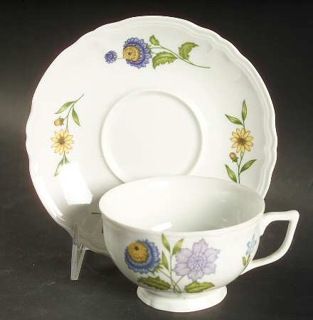 Fleur De Printemps Footed Cup & Saucer Set