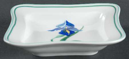 Iris Medium Ashtray by Ceralene