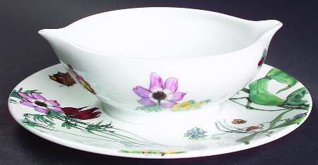Jardin De Fleurs Gravy Boat with Attached Underplate