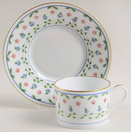 La Fayette Flat Cup & Saucer Set