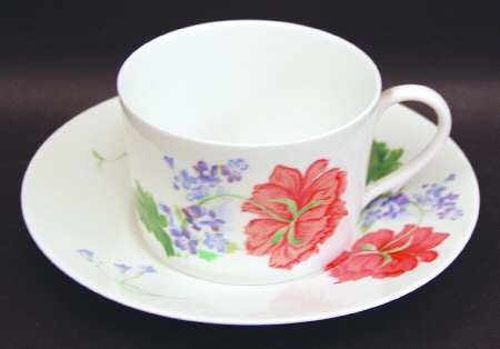 Pavot Poppy Flat Cup & Saucer Set
