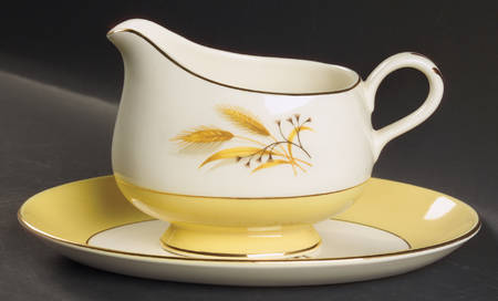 Autumn Gold Gravy Boat & Underplate/Relish