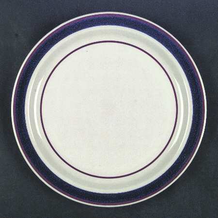 Linear Expressions by Continental Gourmet