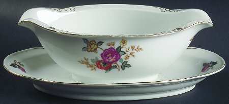 Mayfair Gravy Boat with Attached Underplate
