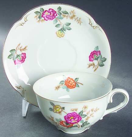 Mayfair Flat Cup & Saucer Set