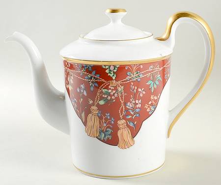 Tapisserie Coffee Pot & Lid