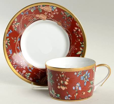 Tapisserie Flat Cup & Saucer Set